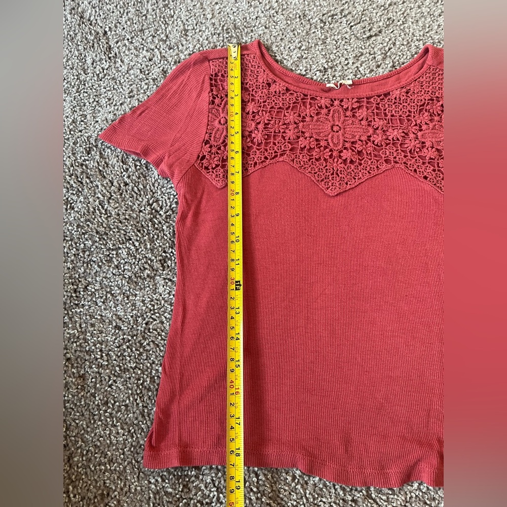 Cropped Semi-Mesh Floral Coral Tee Size XS - Picture 6 of 6
